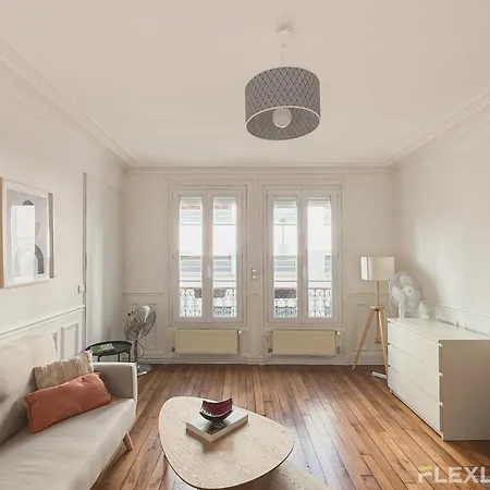 Charming In Shared 2-bedroom In 5 * Párizs