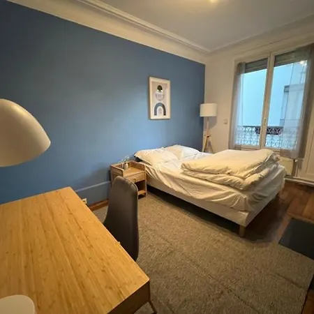 Hotel Immeuble L'essai *